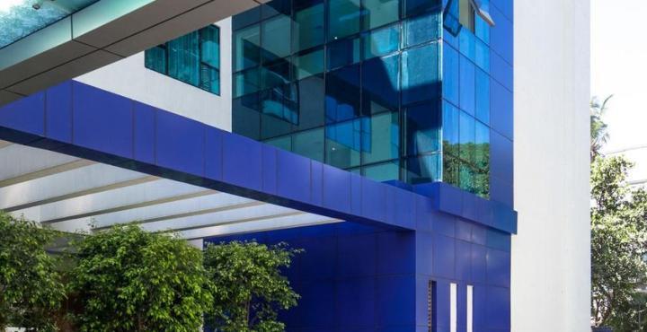 Hotel Adarsh Hamilton Bangalore Esterno foto
