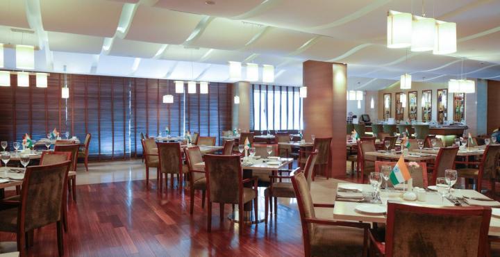 Hotel Adarsh Hamilton Bangalore Esterno foto