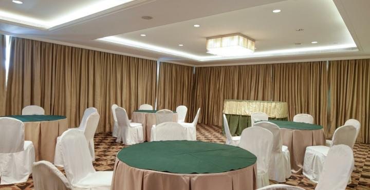 Hotel Adarsh Hamilton Bangalore Esterno foto